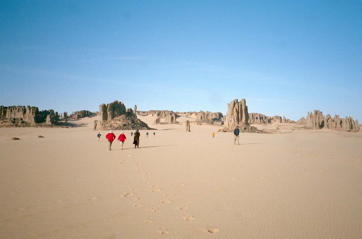 Morgenspaziergang im Tassili du Hoggar