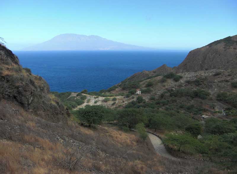 Blick von Brava nach Fogo