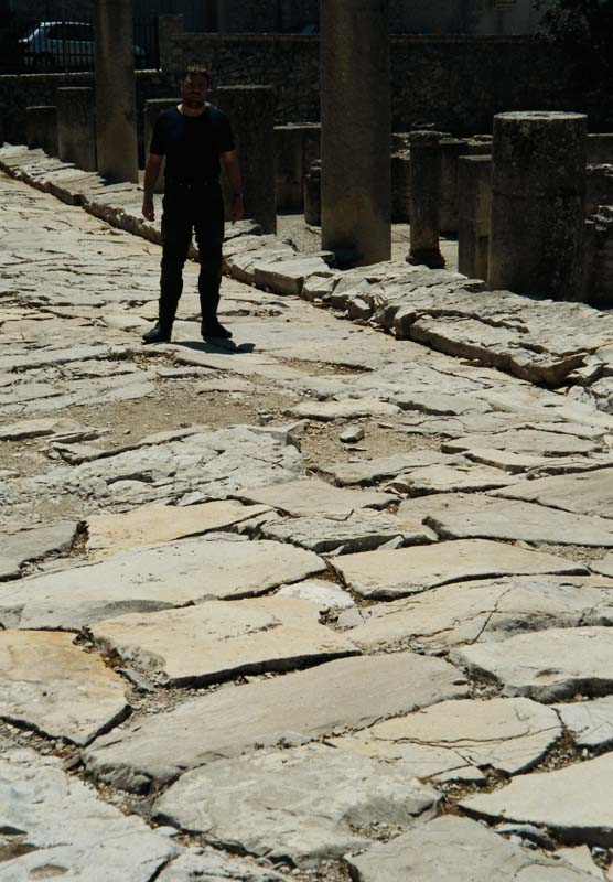 Rmische Strasse in Vaison la Romaine