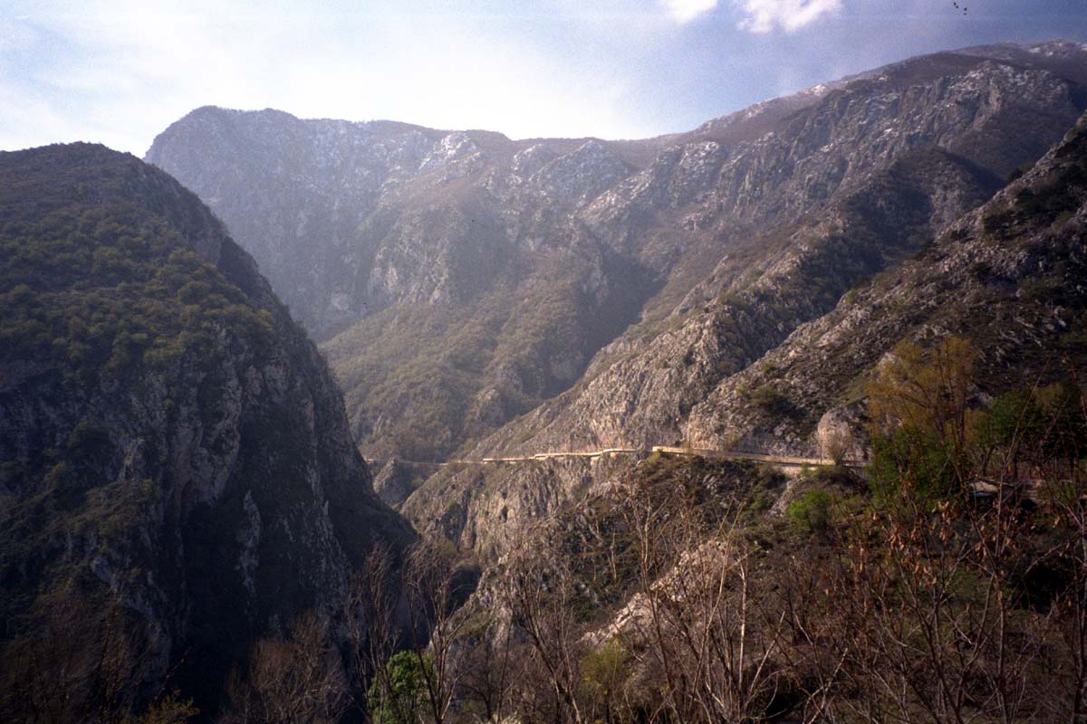 Duch die Schluchten der Abruzzen - Gole di Sagittario