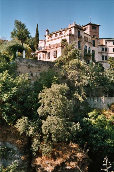 Ein kleiner Palazzio gegenber