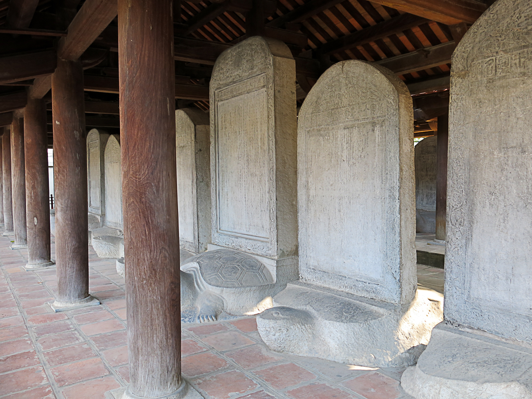 Hanoi - Literatur-Tempel